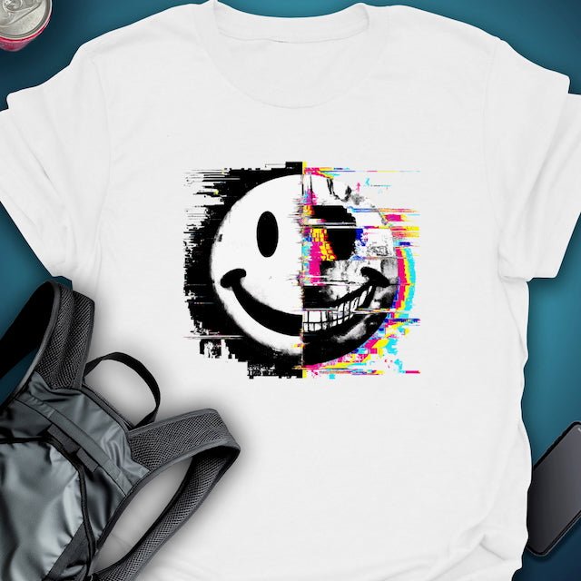 Triptees T-shirt Glitched Smiley Emoji graphic T-shirt – Festival clothing by Triptees