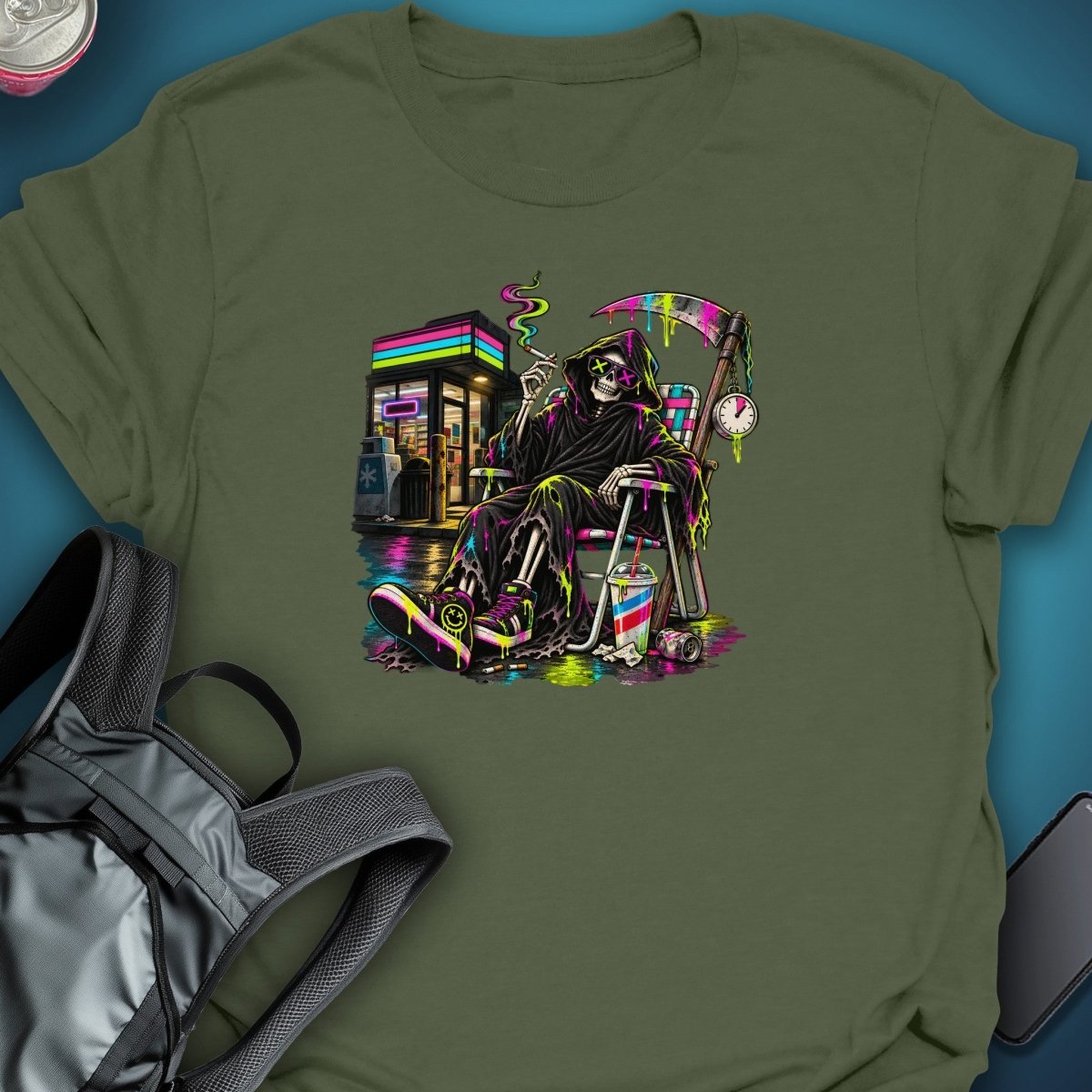 Back In Five Graphic T-Shirt graphic T-shirt – Festival clothing by Triptees