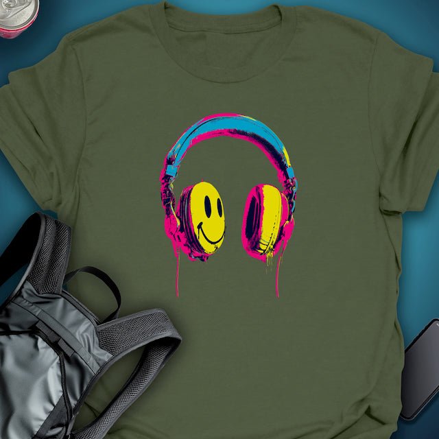 Smiley Headphones graphic T-shirt – Festival clothing by Triptees