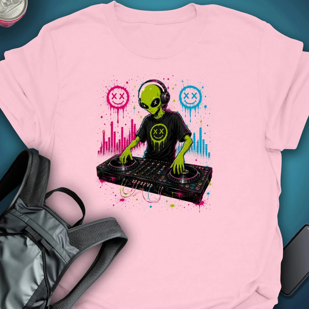 Trip on the Decks Graphic T-Shirt graphic T-shirt – Festival clothing by Triptees