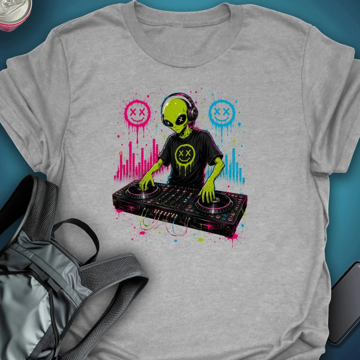 Trip on the Decks Graphic T-Shirt graphic T-shirt – Festival clothing by Triptees